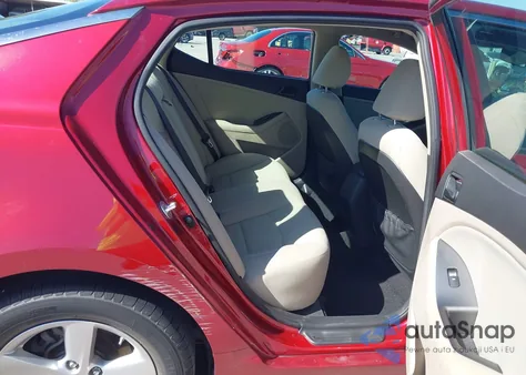 2015 Kia Optima Lx из США, поврежденный, VIN 5XXGM4A76FG498945